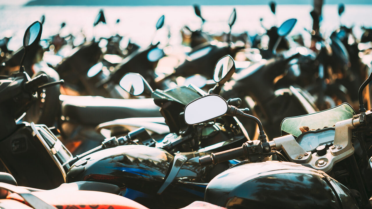 【2025年最新】ベトナムの電動バイク市場、半年で世界3位に躍進 — 高校生・大学生層が需要を牽引